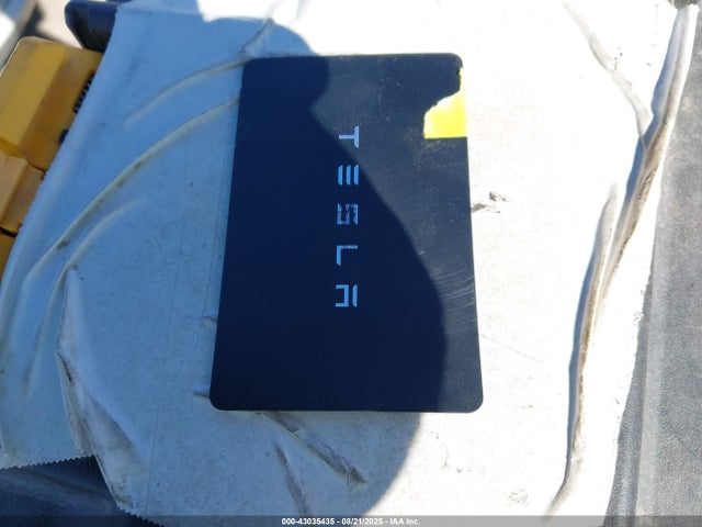 Tesla Model Y 2023 7SAYGDED7PF969892 Image 11
