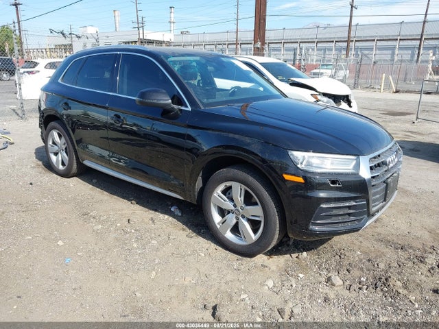 2019 AUDI Q5 WA1ANAFY1K2093153 Photo 0