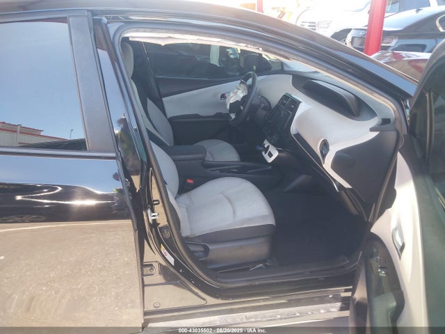 JTDKBRFU6G3008761 Toyota 2zr-fxe,1nm