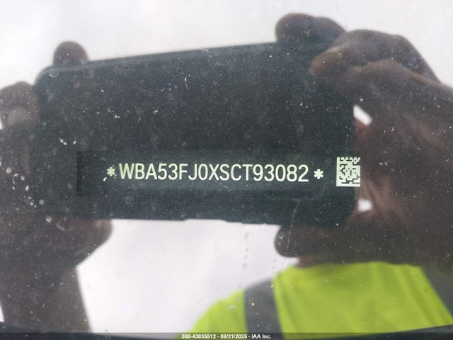 WBA53FJ0XSCT93082 BMW 530I