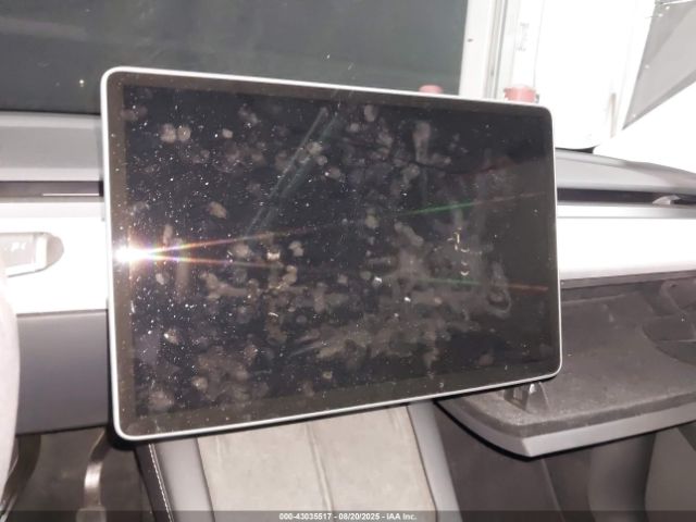 2023 TESLA MODEL Y 7SAYGDEE1PF592002 Photo 6