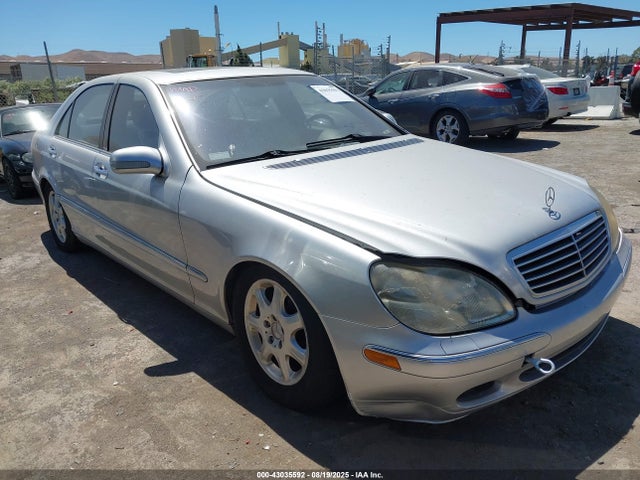 2001 MERCEDES-BENZ S 500 WDBNG75J01A212600