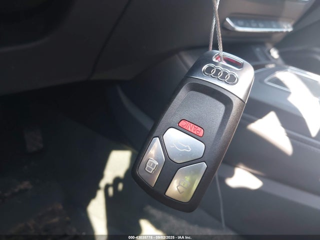 WA1CNAFY4J2217830 Audi Q5