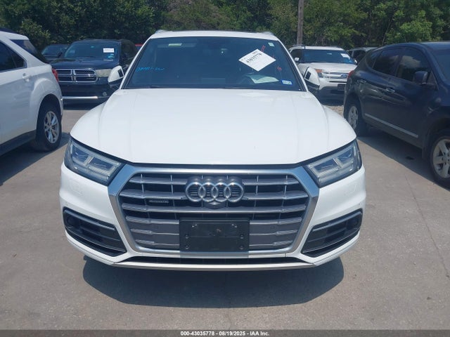 WA1CNAFY4J2217830 Audi Q5