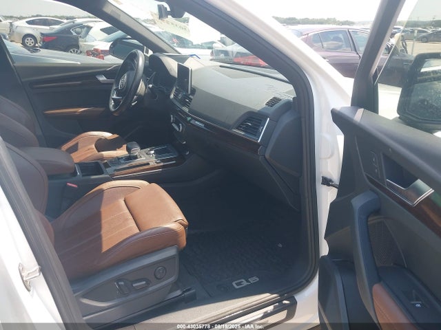 WA1CNAFY4J2217830 Audi Q5