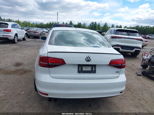 Volkswagen 1.4 tsi 2017 3VW2B7AJ1HM400657 Image 17