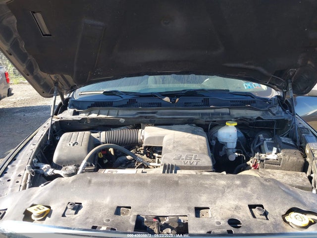 3C6RR6KG8NG172474 RAM 1500