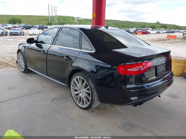 2015 AUDI A4 WAUAFAFL6FA071262 Photo 2
