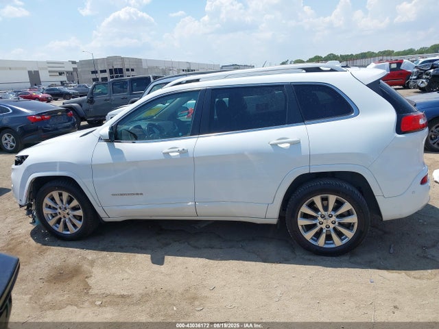 1C4PJLJS6HW586693 Jeep Cherokee