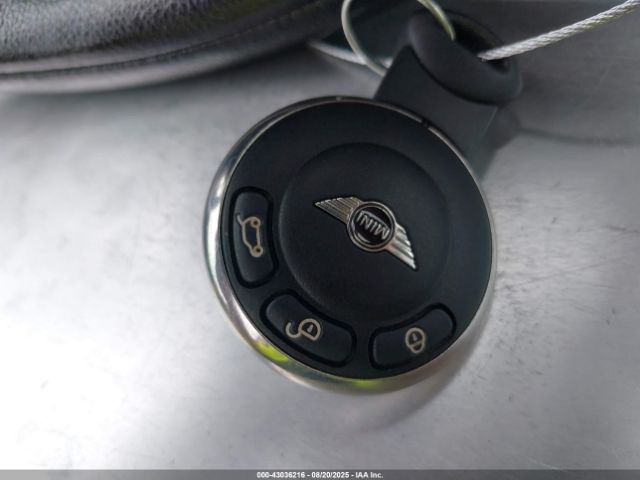 2012 MINI COOPER WMWSU3C52CT256582 Photo 10