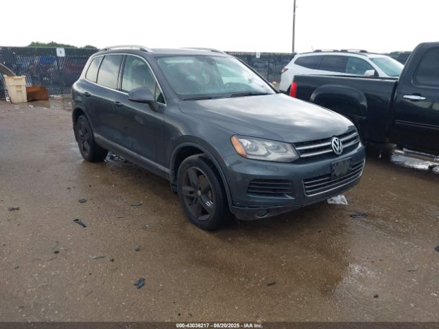 2014 VOLKSWAGEN TOUAREG WVGEP9BP3ED007715