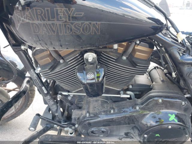 2023 HARLEY-DAVIDSON FLHXST 1HD1ABL19PB621008 Photo 8