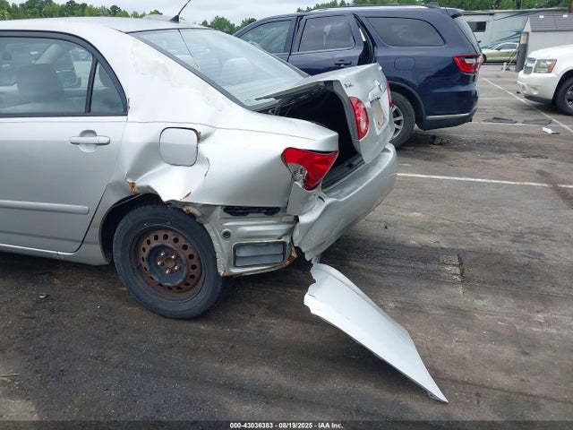 43036383 :رقم المزاد ، 1NXBR32E74Z292085 vin ، 2004 Toyota Corolla Le مزاد بيع