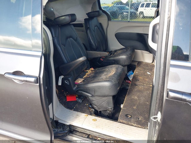 Chrysler Pacifica 2018 2C4RC1BG4JR233420 Image 8