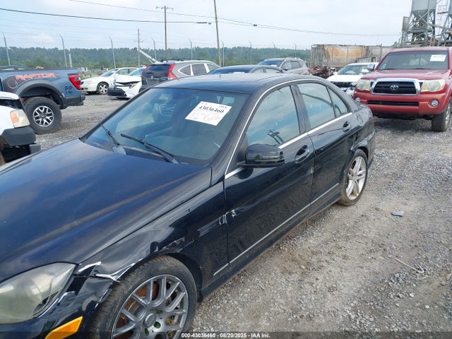 Mercedes-Benz 2014 2014 WDDGF8AB5ER307782 Image 6