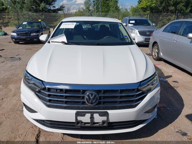 3VWN57BU7MM070806 Volkswagen tsi