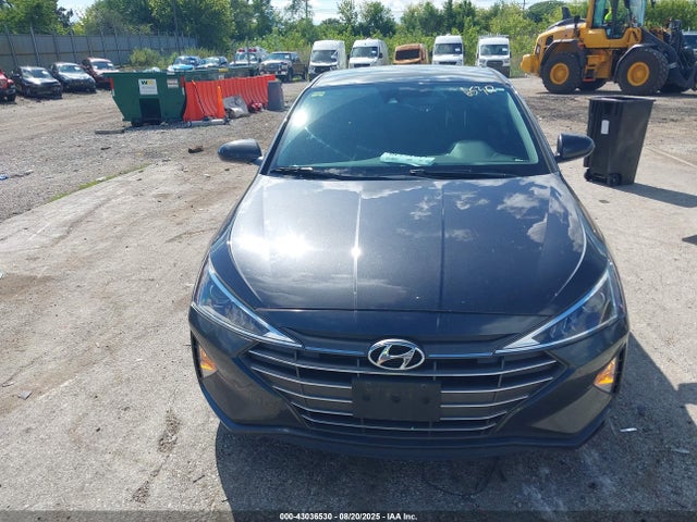 5NPD84LF3LH624075 Hyundai ELANTRA SEL