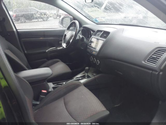 2019 MITSUBISHI OUTLANDER SPORT JA4AR3AU6KU027707 Photo 4