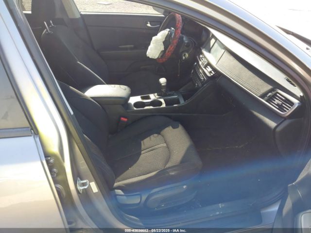 2018 KIA OPTIMA 5XXGT4L31JG216426 Photo 4