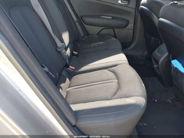 2018 KIA OPTIMA 5XXGT4L31JG216426 Photo 7