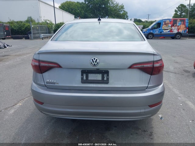 3VWE57BU2MM036451 Volkswagen tsi