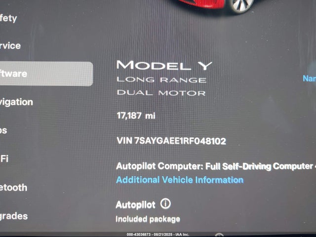 Продаж на аукціоні авто 2024 Tesla Model Y Long Range Dual Motor All-wheel Drive, vin: 7SAYGAEE1RF048102, номер лоту: 43036873