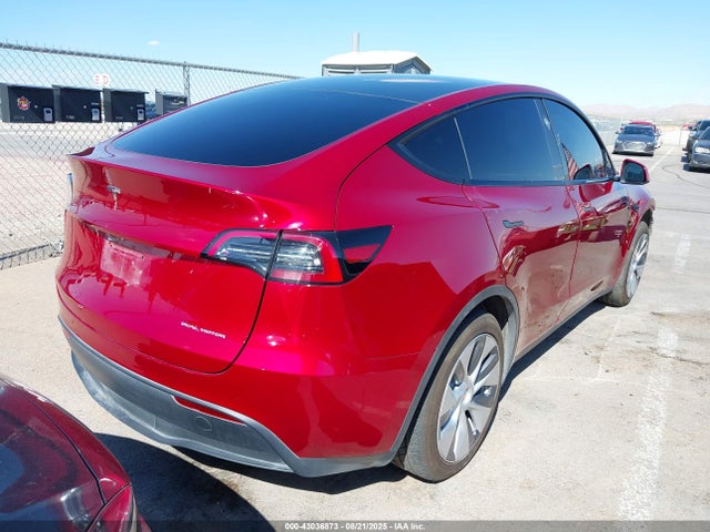 Продаж на аукціоні авто 2024 Tesla Model Y Long Range Dual Motor All-wheel Drive, vin: 7SAYGAEE1RF048102, номер лоту: 43036873