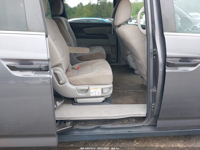 Honda j35z8 2017 5FNRL5H26HB020848 Image 8