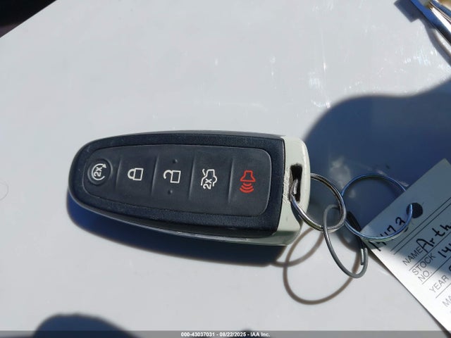 1LNHL9FT8EG610898 Lincoln gtdi