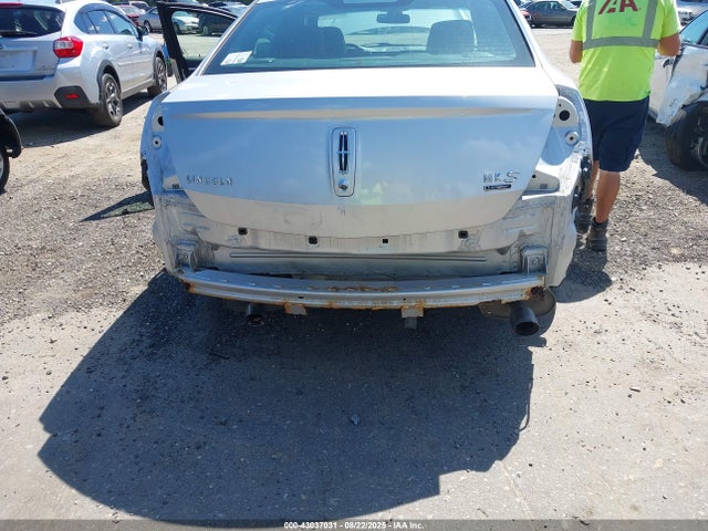 1LNHL9FT8EG610898 Lincoln gtdi