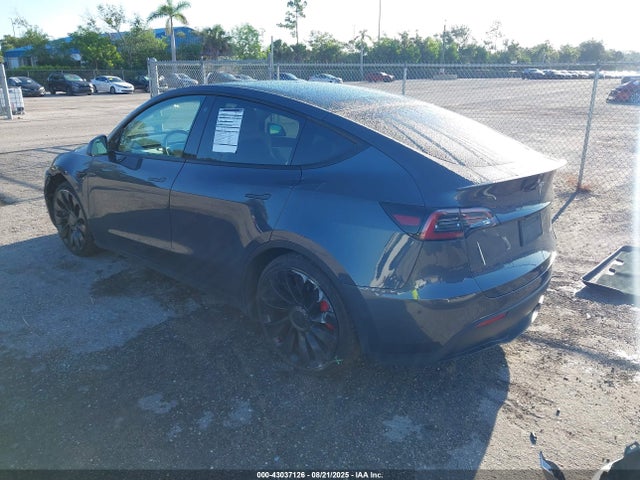 2022 TESLA MODEL Y 7SAYGDEF7NF510179 Photo 2