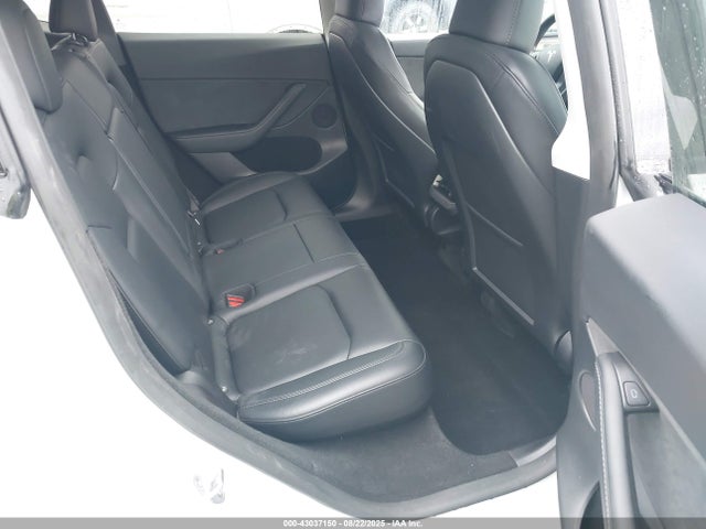2023 TESLA MODEL Y 7SAYGDEF0PF835548 Photo 7