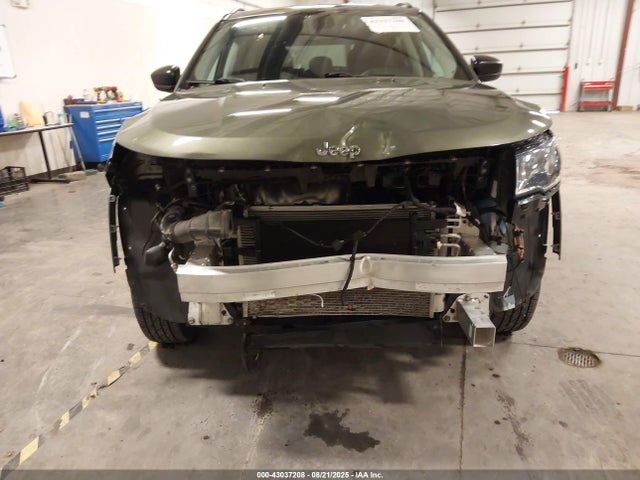 43037208 :رقم المزاد ، 3C4NJDAB5LT117591 vin ، 2020 Jeep Compass Sport 4x4 مزاد بيع
