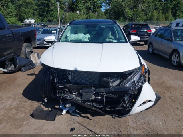 2024 HYUNDAI TUCSON HYBRID KM8JCCD12RU201819 Photo 5