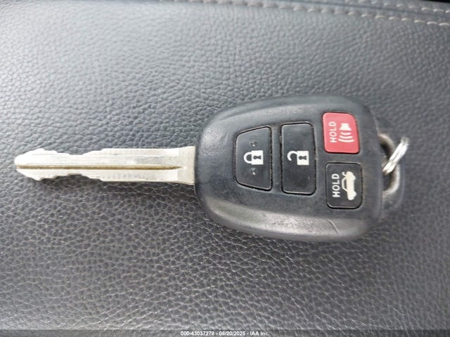 Toyota 2zr-fe 2018 5YFBURHE0JP825870 Image 11