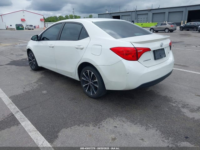 Toyota 2zr-fe 2018 5YFBURHE0JP825870 Image 3