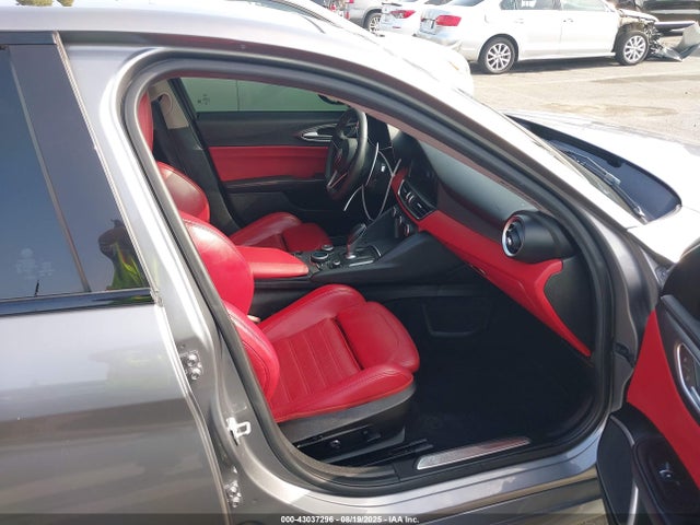 ZARFAMBN5K7612671 Alfa Romeo giulia (952)