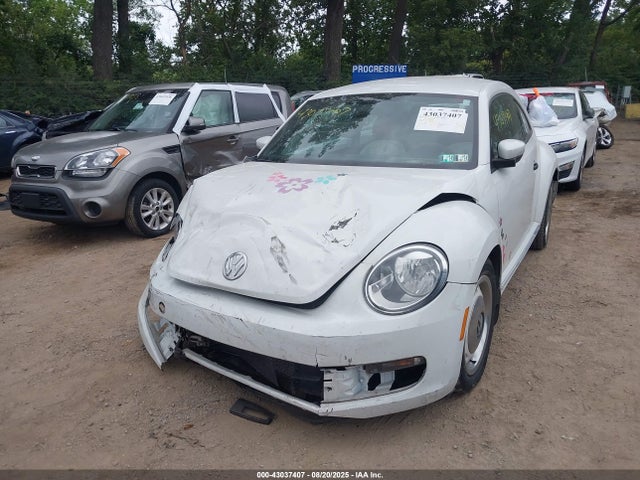 2015 VOLKSWAGEN BEETLE 3VWF17AT2FM600790 Photo 1