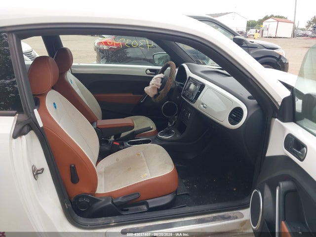 2015 VOLKSWAGEN BEETLE 3VWF17AT2FM600790 Photo 4