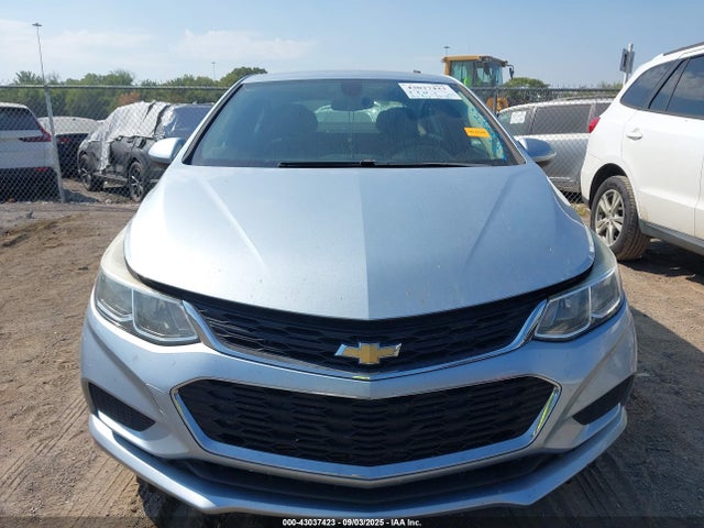 1G1BC5SM4H7209590 Chevrolet le2 -di: direct injection, vvt: variable valve timing, gen, alum