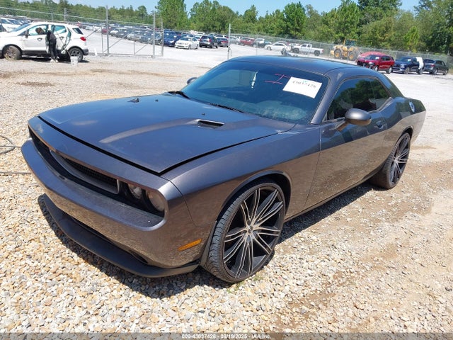 Dodge Challenger 2014 2C3CDYAG7EH153607 Image 2