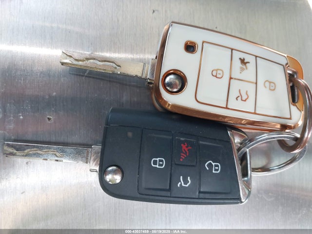 3VV3B7AX6LM002639 Volkswagen 2020