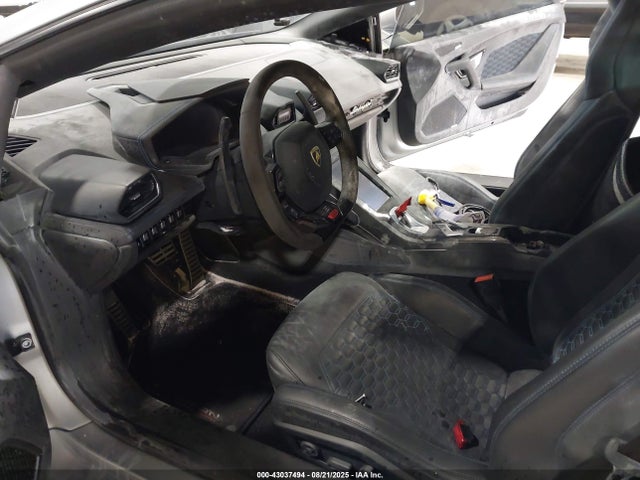 ZHWUF4ZF3LLA13188 Lamborghini dgf