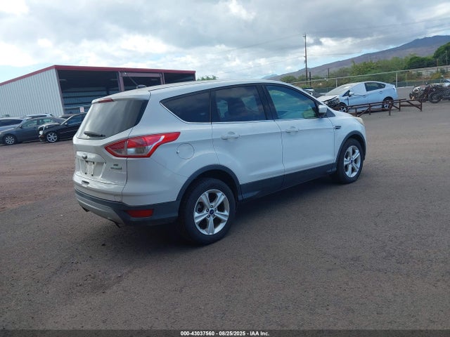1FMCU0GX3GUB01021 Ford 2016