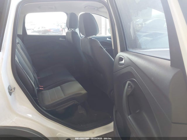 1FMCU0GX3GUB01021 Ford 2016