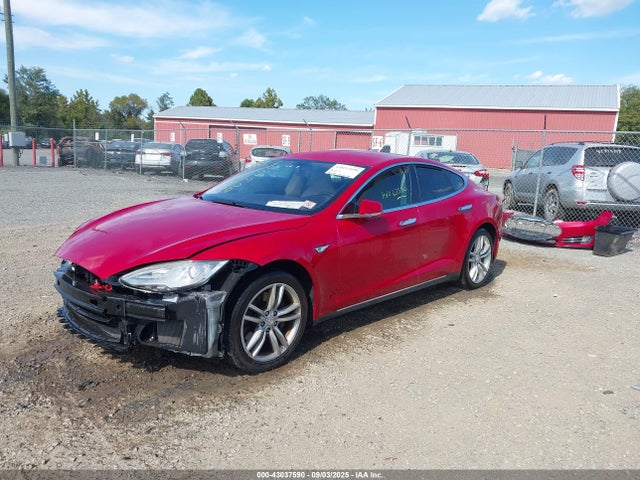 2014 TESLA MODEL S 5YJSA1H1XEFP30564 Photo 1