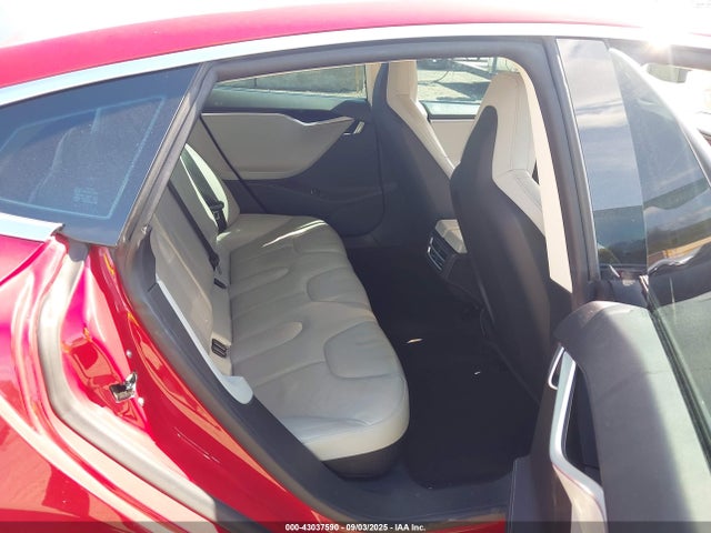 2014 TESLA MODEL S 5YJSA1H1XEFP30564 Photo 7