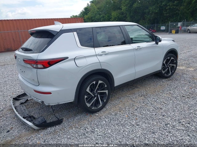 JA4J4VA88RZ040582 Mitsubishi Outlander