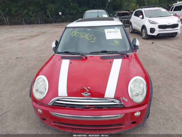 2005 MINI COOPER WMWRC33425TJ66506 Photo 5