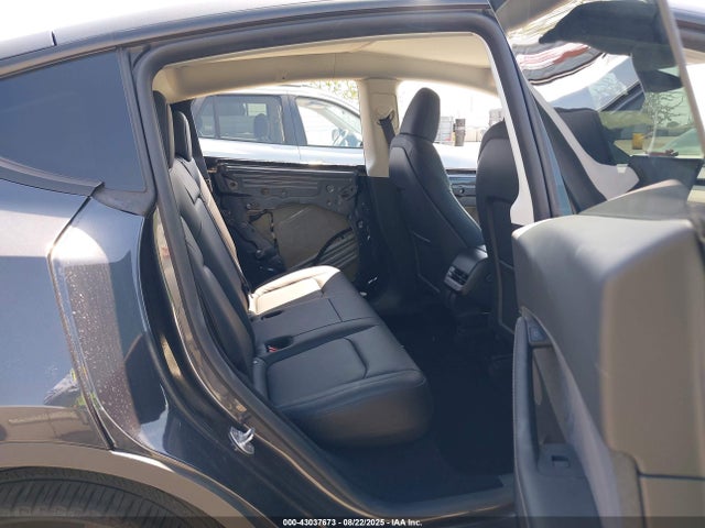 2024 TESLA MODEL Y 7SAYGDED4RF156173 Photo 7